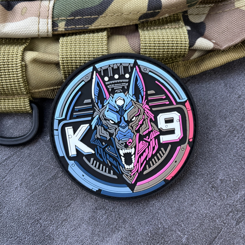 Taktische K9 Hund 3D PVC Patch – Patch Morale Tactical Military Hook Loop Bewertung und Preis